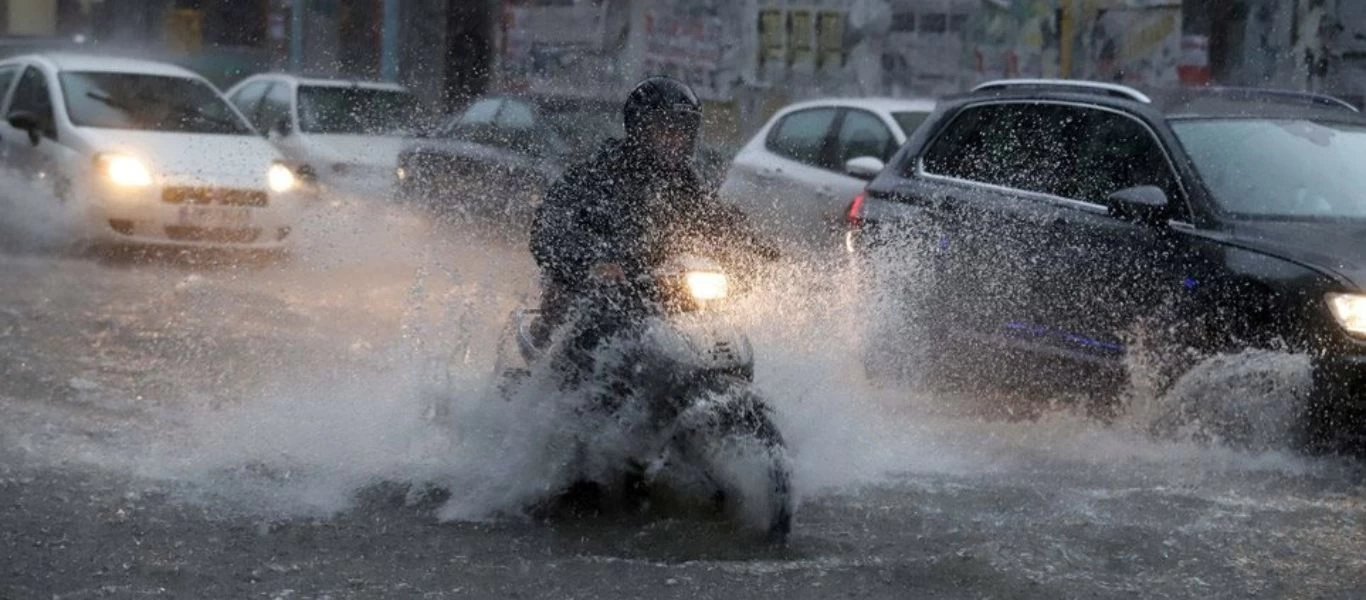 Προ των πυλών νέα κακοκαιρία - Προειδοποίηση για «επικίνδυνο» Νοέμβριο